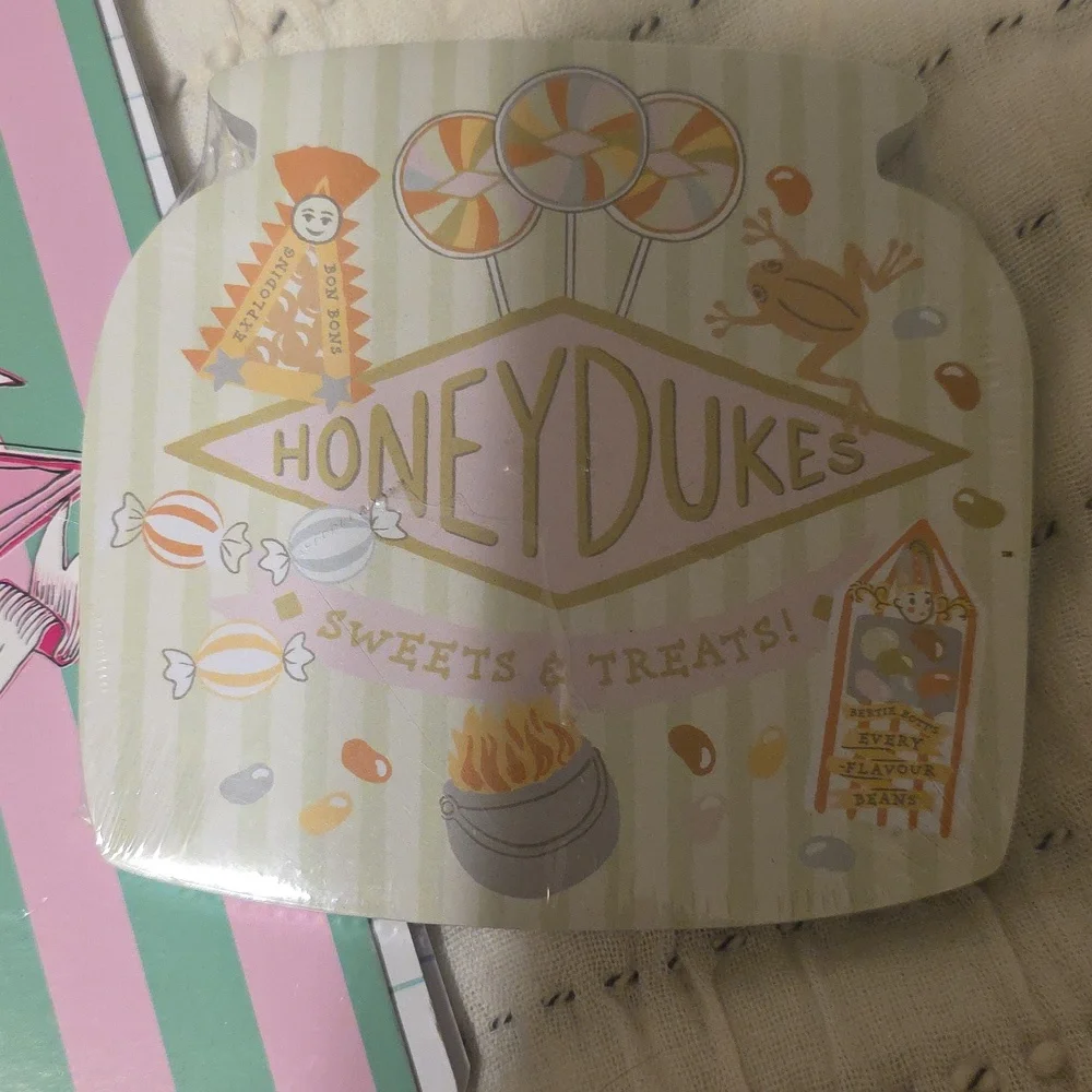 Cakeworthy Harry Potter Honeydukes Notebook And Sticky Notes NEW